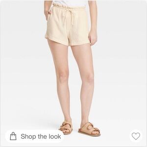 Universal Thread Cream High Waist Shorts